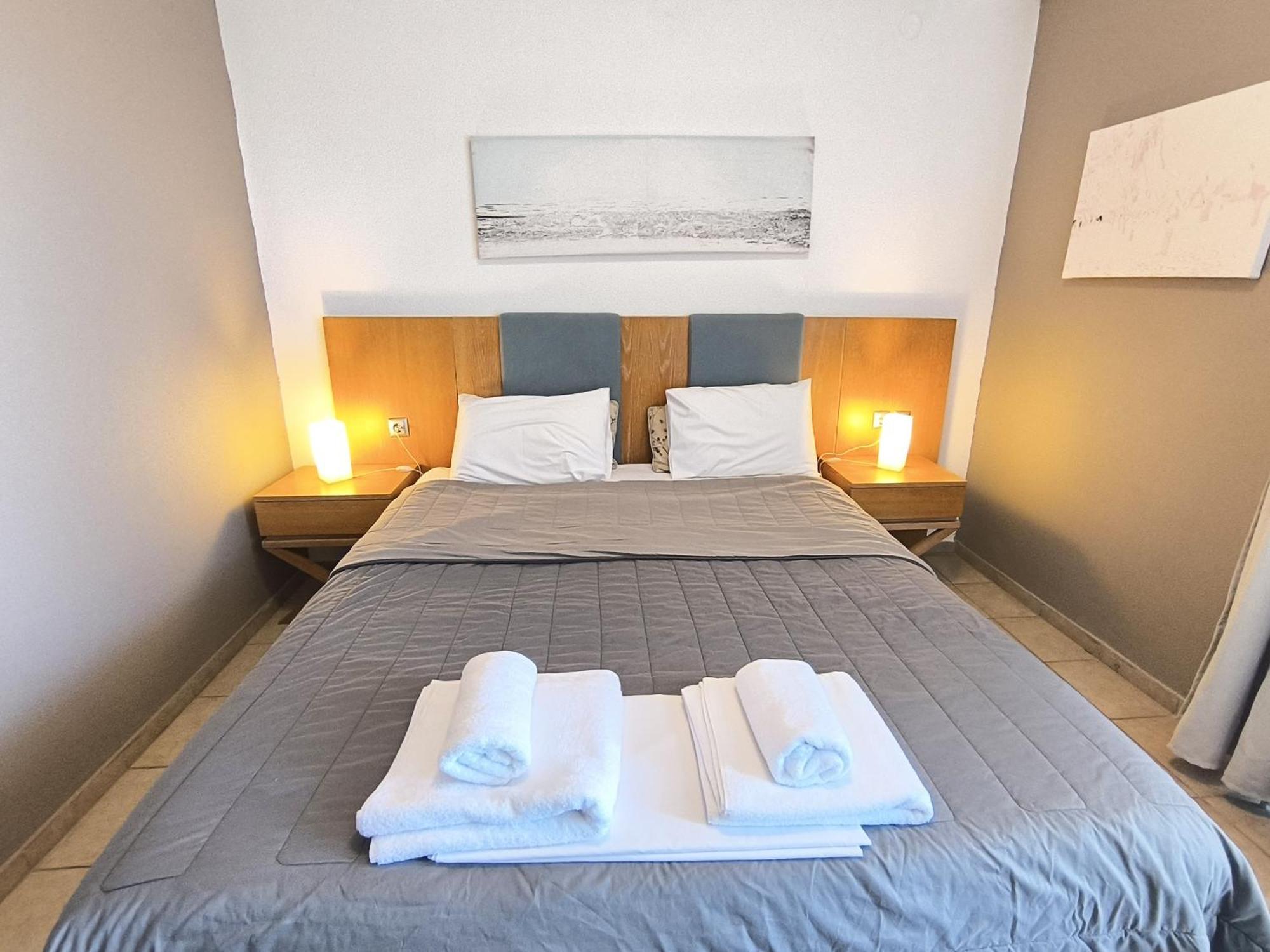 Otel Kapsohora *